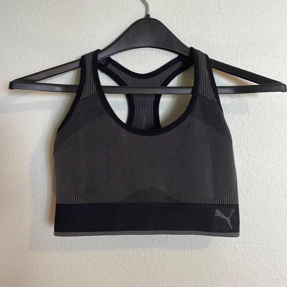 Puma workout sports bra size S/M